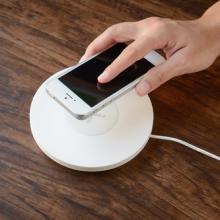 Apple Planning To Introduce Wireless Charging Tech For iPhones Next Year
