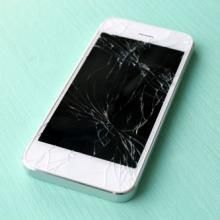 AT&T To Roll Out Cracked Screen Repair Service Next Month For Its Insured Subscribers