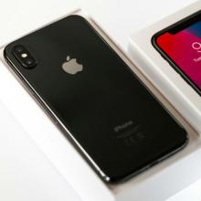 Upcoming iPhone will rock 5 colors? Also, iPhone X’s notch now supported by Google Inbox