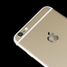 Apple Offers Free Repair For iPhone 6 Plus Units With Defective Cameras