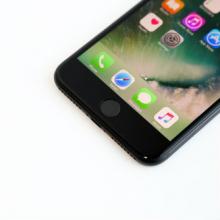 iPhone 8 Delay Due To Touch ID-Related Issues?