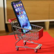 iPhone X captured 35% of Q4 2017 profits; while Huawei P20 phones generate sales of $15M in seconds